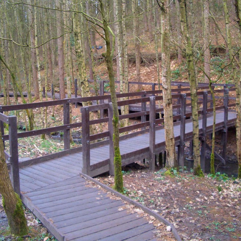 Passera polietilè amb tauló estriat